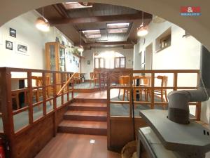 Pronájem restaurace, Žďár nad Sázavou - Žďár nad Sázavou 1, nám. Republiky, 110 m2