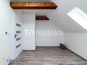 Pronájem rodinného domu, Orlová, Petřvaldská, 140 m2