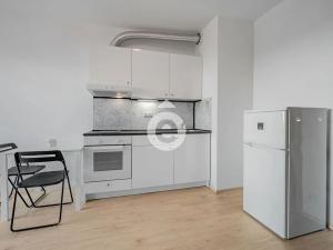 Pronájem bytu 1+kk, Praha - Letňany, Kadečkové, 36 m2