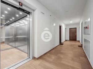 Pronájem bytu 1+kk, Praha - Letňany, Kadečkové, 36 m2