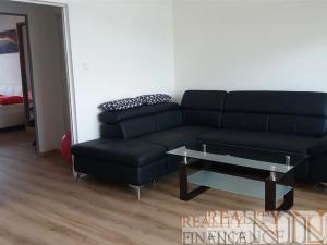 Prodej bytu 3+1, Plzeň, Žlutická, 69 m2