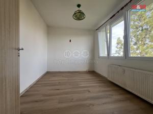 Pronájem bytu 2+1, Jindřichův Hradec - Jindřichův Hradec II, sídliště U Nádraží, 38 m2