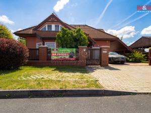 Prodej rodinného domu, Veltrusy, U Stadionu, 180 m2