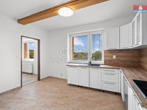 Prodej rodinného domu, Knovíz, 87 m2