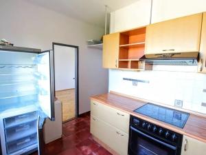 Pronájem bytu 3+1, Praha - Michle, Trnavská, 61 m2