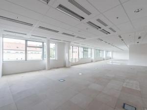 Pronájem kanceláře, Praha - Vokovice, Evropská, 650 m2