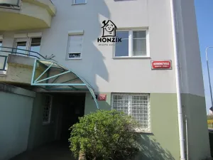 Pronájem bytu 2+kk, Praha - Kunratice, Hornomlýnská, 57 m2