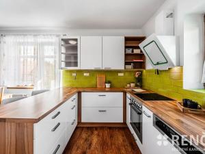 Prodej rodinného domu, Praha - Dolní Počernice, Jana Bílka, 301 m2