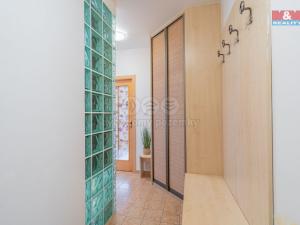 Prodej bytu 2+kk, Praha - Horní Měcholupy, Boloňská, 42 m2