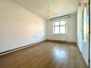 Pronájem bytu 2+1, Poděbrady, Hakenova, 45 m2