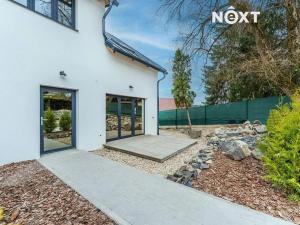 Prodej bytu 3+kk, Všestary, Strančická, 111 m2