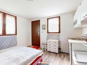 Prodej chaty, Klášterec nad Ohří - Mikulovice, 10 m2