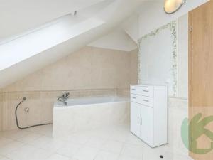 Pronájem bytu 2+kk, Praha - Čakovice, Otavská, 77 m2