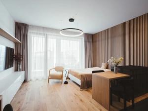Pronájem bytu 1+kk, Praha - Bubeneč, Vítězné náměstí, 45 m2