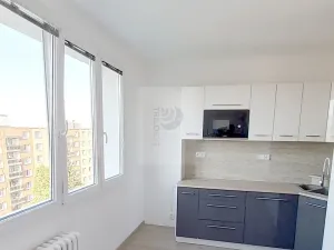 Pronájem bytu 2+1, Praha - Kamýk, Zárubova, 64 m2