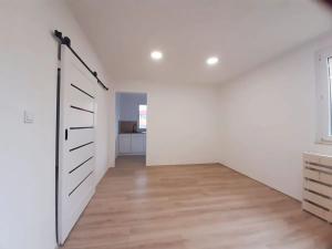 Prodej bytu 2+1, Karviná, Haškova, 57 m2