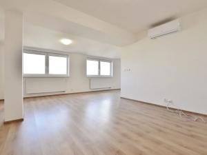 Pronájem bytu 2+kk, Rosice, Palackého nám., 68 m2