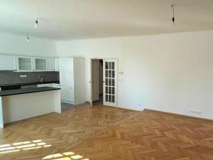 Prodej vily, Praha - Smíchov, Tichá, 317 m2
