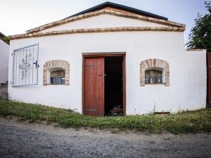 Prodej vinného sklepa, Sedlec, 209 m2