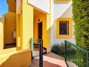 Prodej bytu 3+kk, Torrevieja, Španělsko, 69 m2