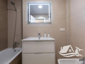 Prodej bytu 3+kk, Mijas, Španělsko, 74 m2