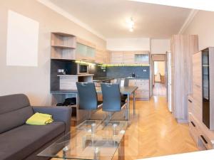 Pronájem bytu 3+kk, Plzeň, Francouzská třída, 52 m2