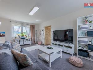 Prodej rodinného domu, Karlovy Vary - Bohatice, Na Stezce, 182 m2