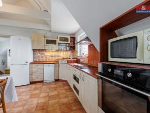 Prodej rodinného domu, Karlovy Vary - Bohatice, Na Stezce, 182 m2