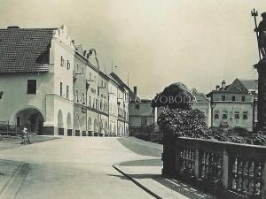 Prodej kanceláře, Nové Město nad Metují, Husovo náměstí, 730 m2