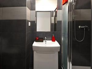 Pronájem bytu 1+kk, Brno, Bratislavská, 31 m2