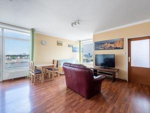 Prodej bytu 2+kk, Praha - Strašnice, Vinohradská, 56 m2