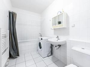 Prodej bytu 2+kk, Praha - Strašnice, Vinohradská, 56 m2