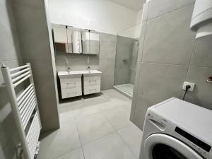 Pronájem bytu 3+1, Brno, Sokolská, 18 m2