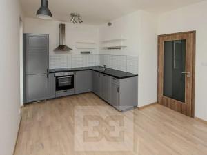 Pronájem bytu 2+kk, Praha - Hrdlořezy, Učňovská, 49 m2