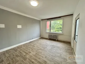 Prodej bytu 2+1, Broumov, Sídliště Křinické, 53 m2