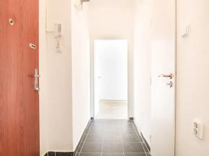Prodej bytu 2+1, Lovosice, Terezínská, 56 m2