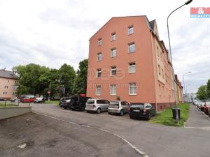 Prodej bytu 3+1, Karlovy Vary - Dvory, 1. máje, 70 m2