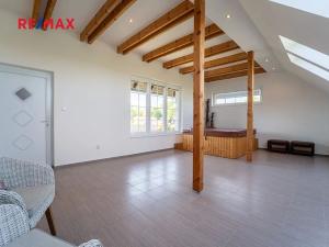 Prodej rodinného domu, Chrášťany, 175 m2