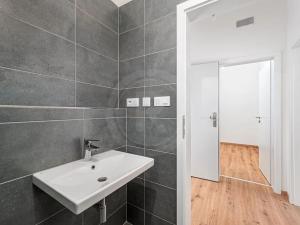 Prodej bytu 2+kk, České Budějovice, Hosínská, 51 m2