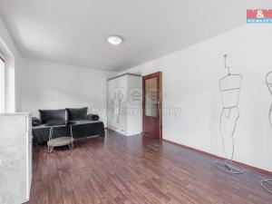 Prodej rodinného domu, Stříbrná, 165 m2