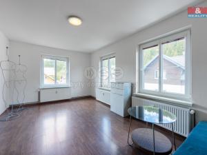 Prodej rodinného domu, Stříbrná, 165 m2