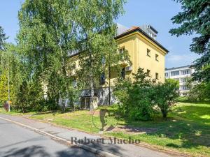 Pronájem bytu 2+1, Mníšek pod Brdy, 5. května, 49 m2