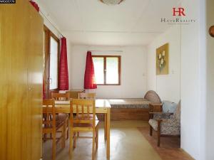 Prodej chaty, Sázava, 369 m2