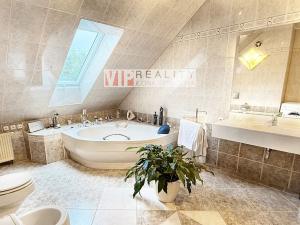 Prodej bytu 3+1, Nové Město na Moravě, Mírová, 182 m2