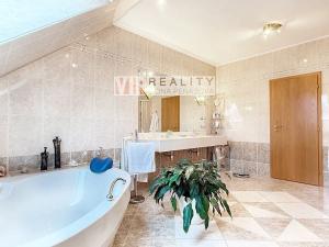 Prodej bytu 3+1, Nové Město na Moravě, Mírová, 182 m2