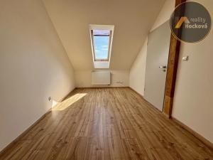 Prodej bytu 2+kk, Praha - Libeň, Zenklova, 83 m2