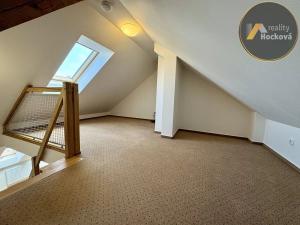 Prodej bytu 2+kk, Praha - Libeň, Zenklova, 89 m2