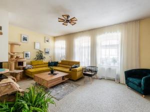Prodej rodinného domu, Vinařice, II. ulice, 220 m2