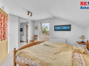 Prodej rodinného domu, Sukorady, 200 m2
