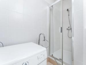 Prodej bytu 1+kk, Praha - Ďáblice, Nad Akcízem, 34 m2